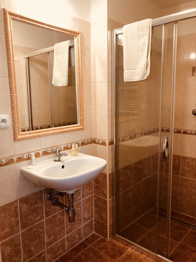 Ubytovani Barborka Hotell Olomouc Exteriör bild